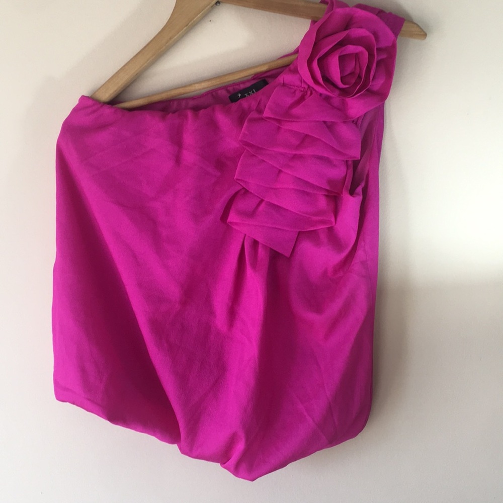 FOREVER XXI | One shoulder Top